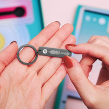 画像をギャラリービューアに読み込む, GIFTLAB 3 in 1 Spotify Gifts Set with Box Spotify Lamp Spotify Keychain Gifts for Her
